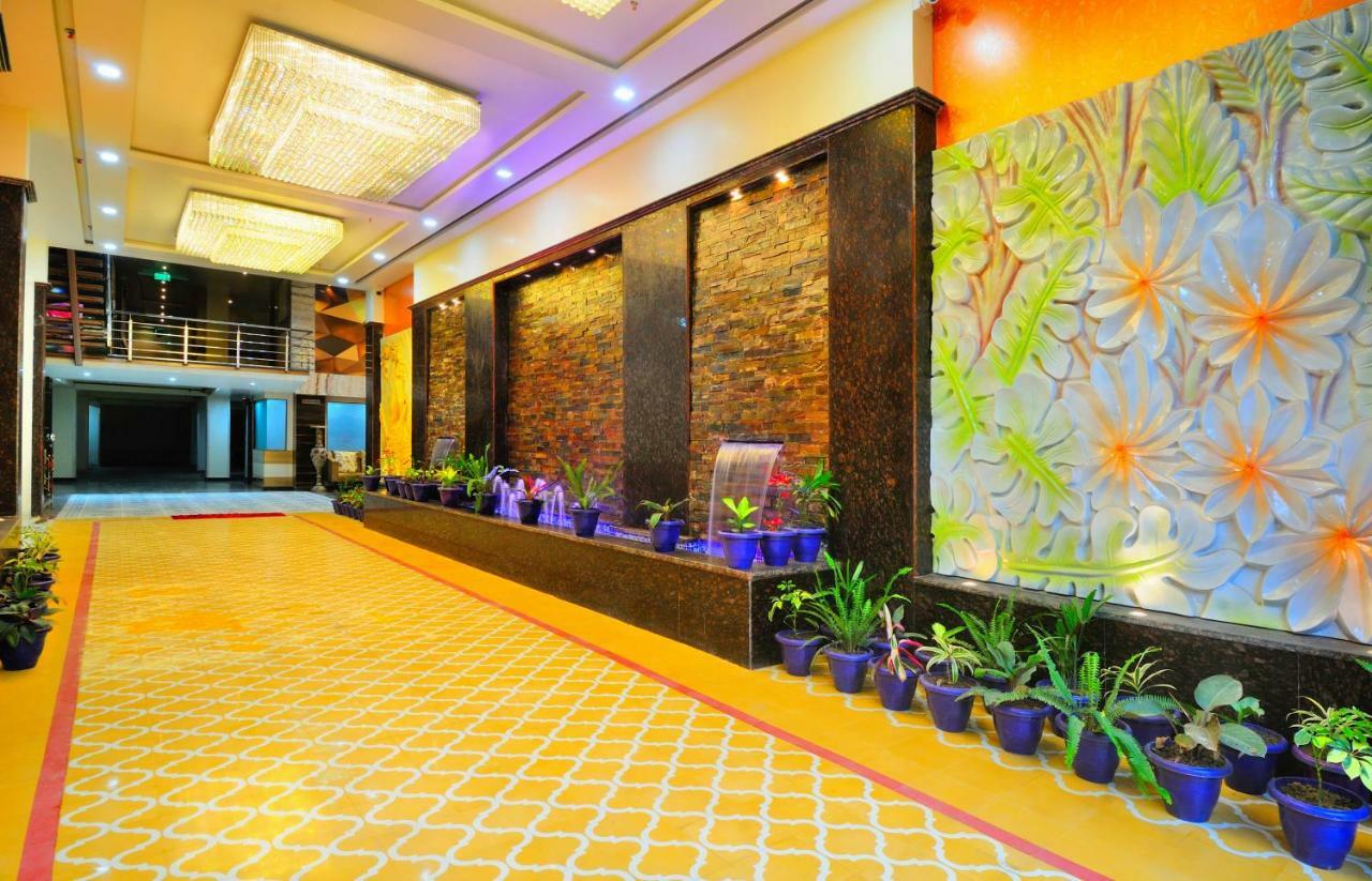 The Grand Uddhav New Delhi
